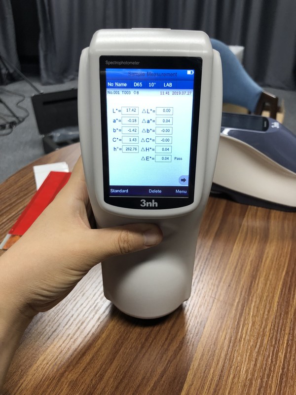 Portable Silk Spectrophotometer NS810 Color Reader Colorimeter 400 ...